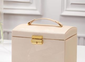 comparing womens leather wood and metal jewelry boxes